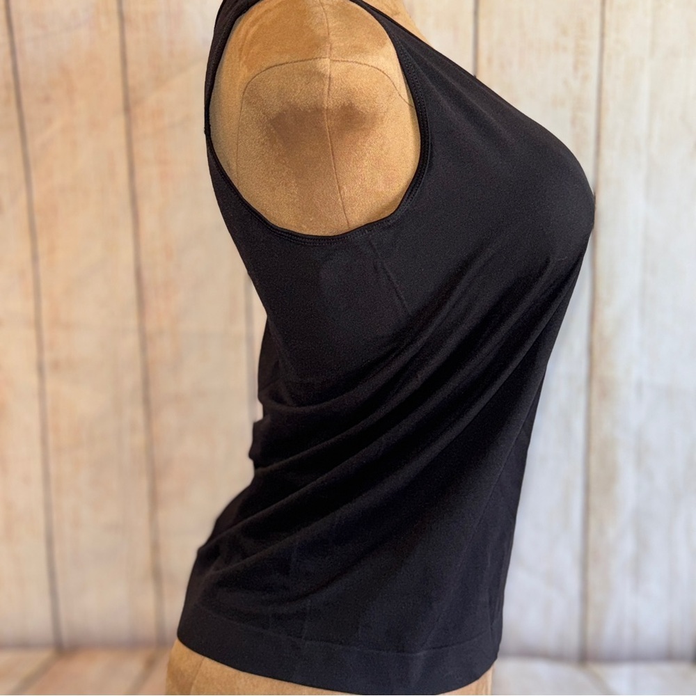 Chico's layering stretch Black Tank Top, Sz 2 or L 12, wear alone or with blazer - Picture 4 of 8